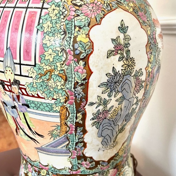 Antique Chinese Famille Rose Medallion Canton Lamp - Picture 8 of 8